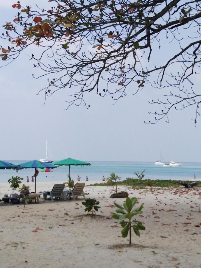 Phuket The Apartment At The Title Residencies Naiyang Beach מראה חיצוני תמונה